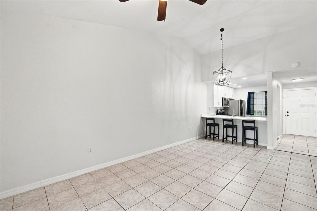 5005 BORDEAUX VILLAGE PLACE — photo 8 of 38