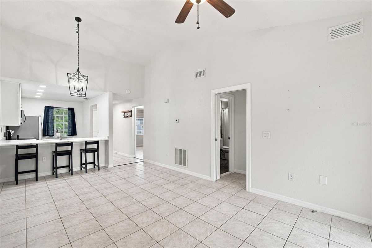 5005 BORDEAUX VILLAGE PLACE — photo 7 of 38