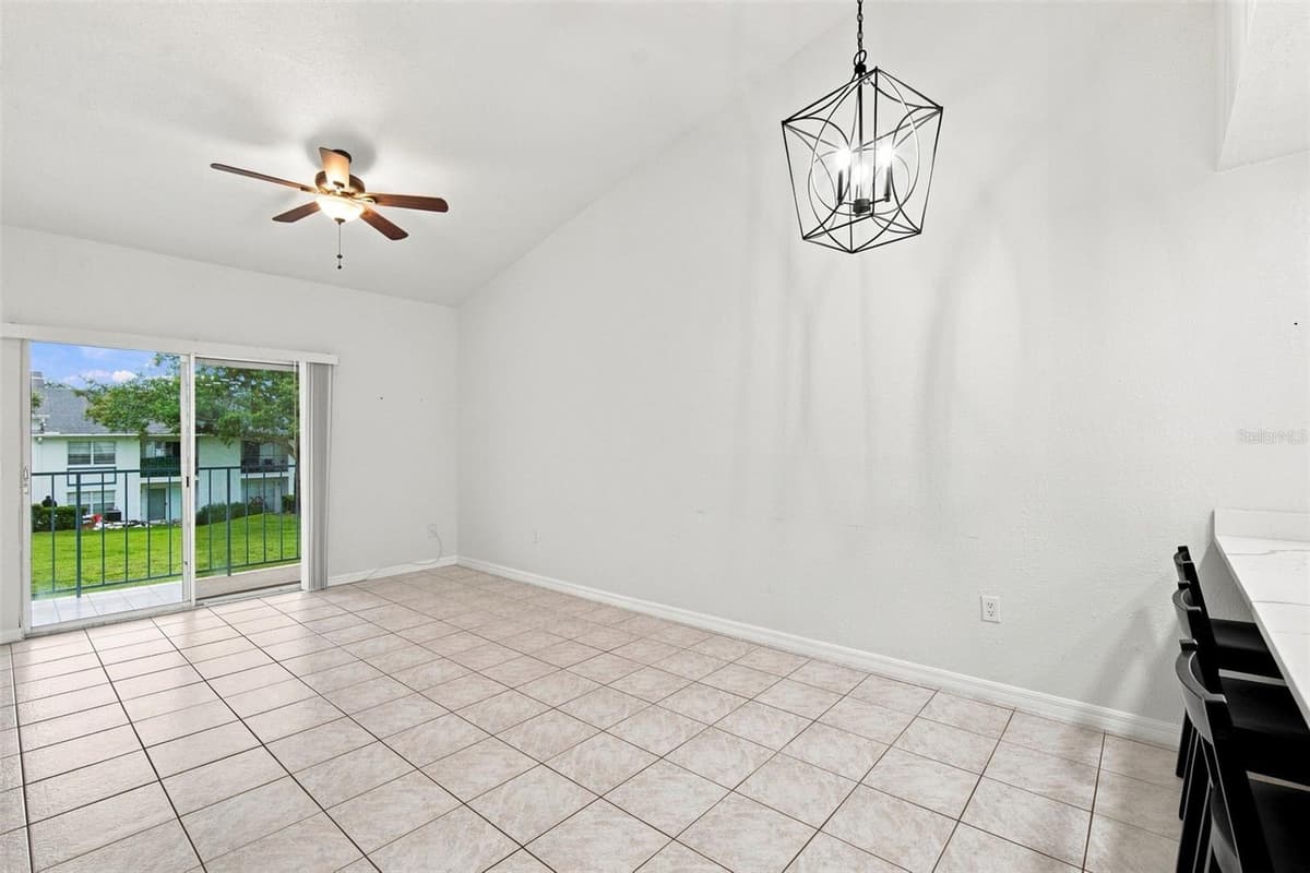 5005 BORDEAUX VILLAGE PLACE — photo 5 of 38