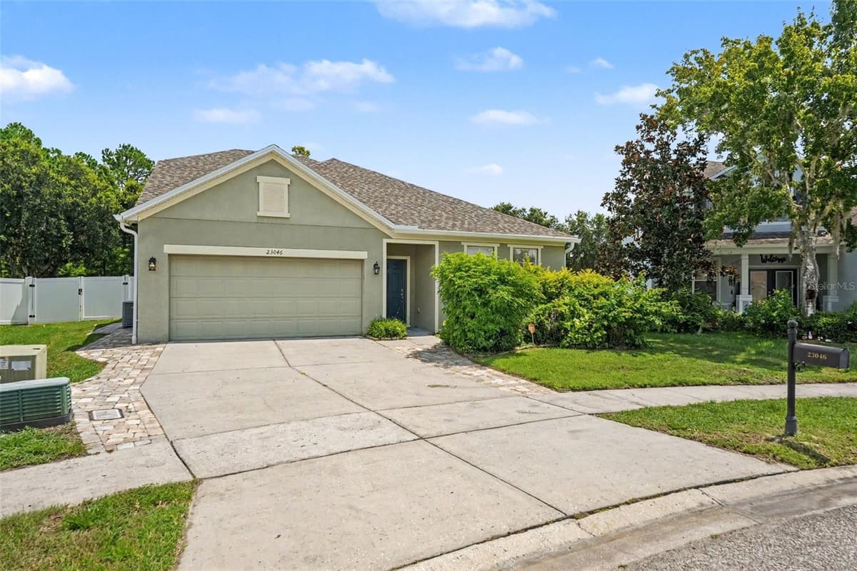 23046 WOOD VIOLET COURT — photo 2 of 27