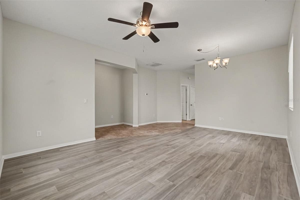 23046 WOOD VIOLET COURT — photo 6 of 27