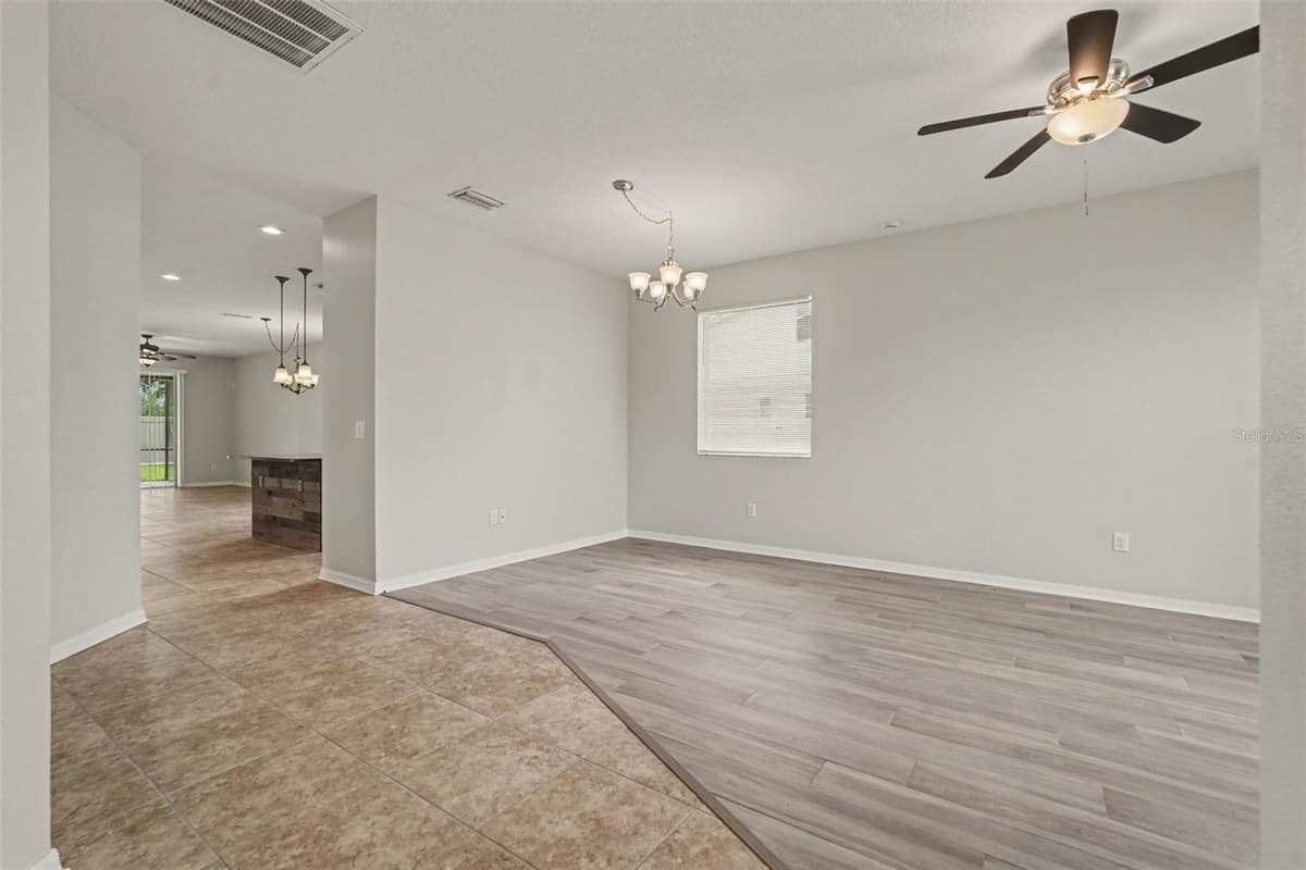 23046 WOOD VIOLET COURT — photo 5 of 27