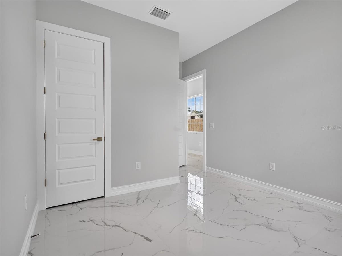 2302 ALLEN DRIVE — photo 42 of 61