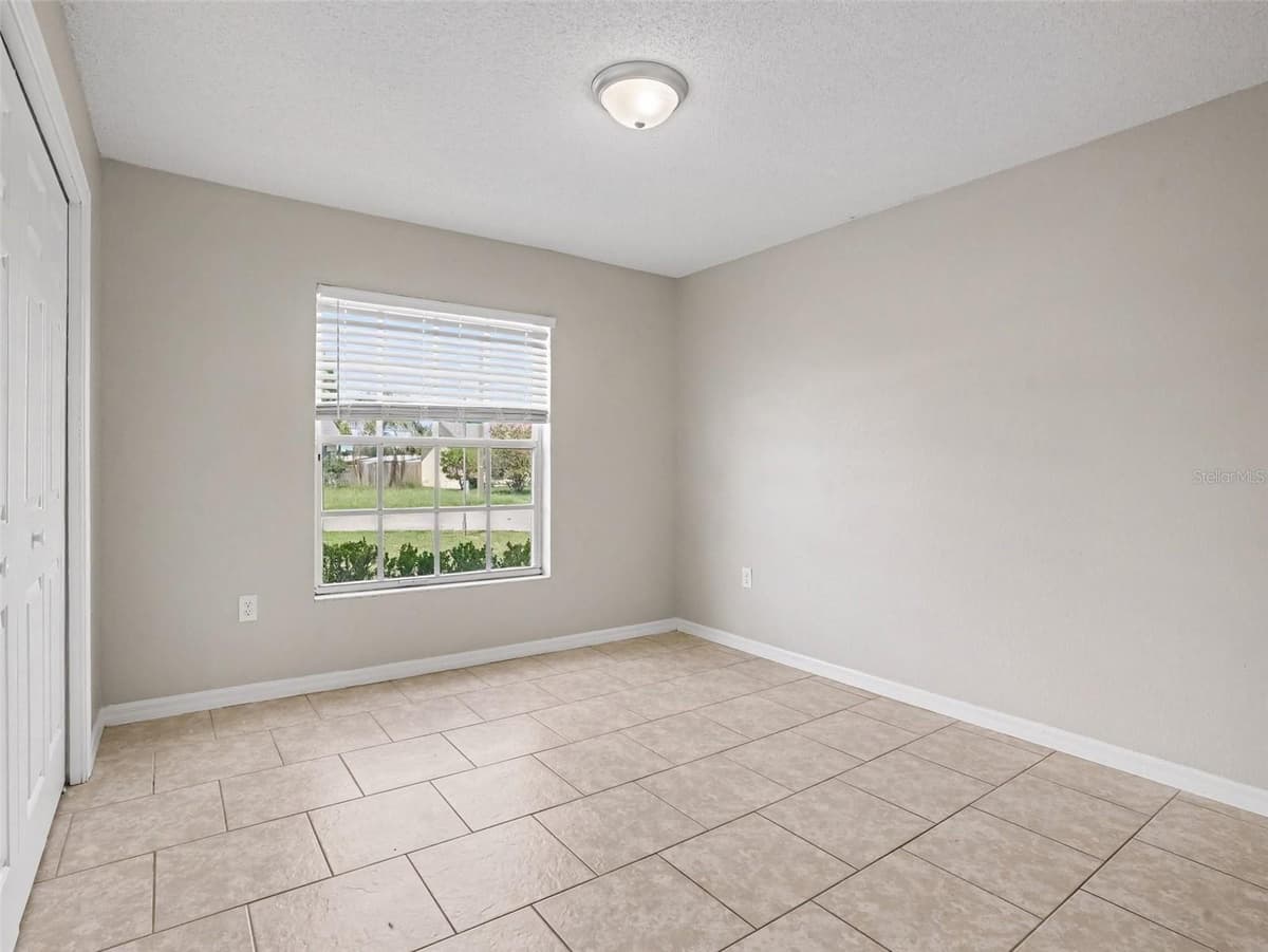 3735 IMPERIAL DRIVE — photo 10 of 15