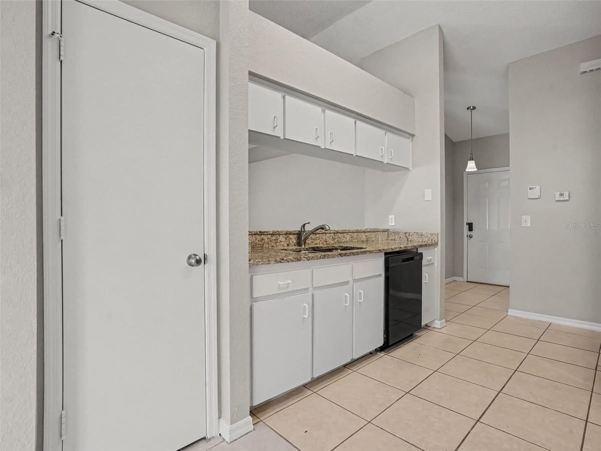 3735 IMPERIAL DRIVE — photo 5 of 15