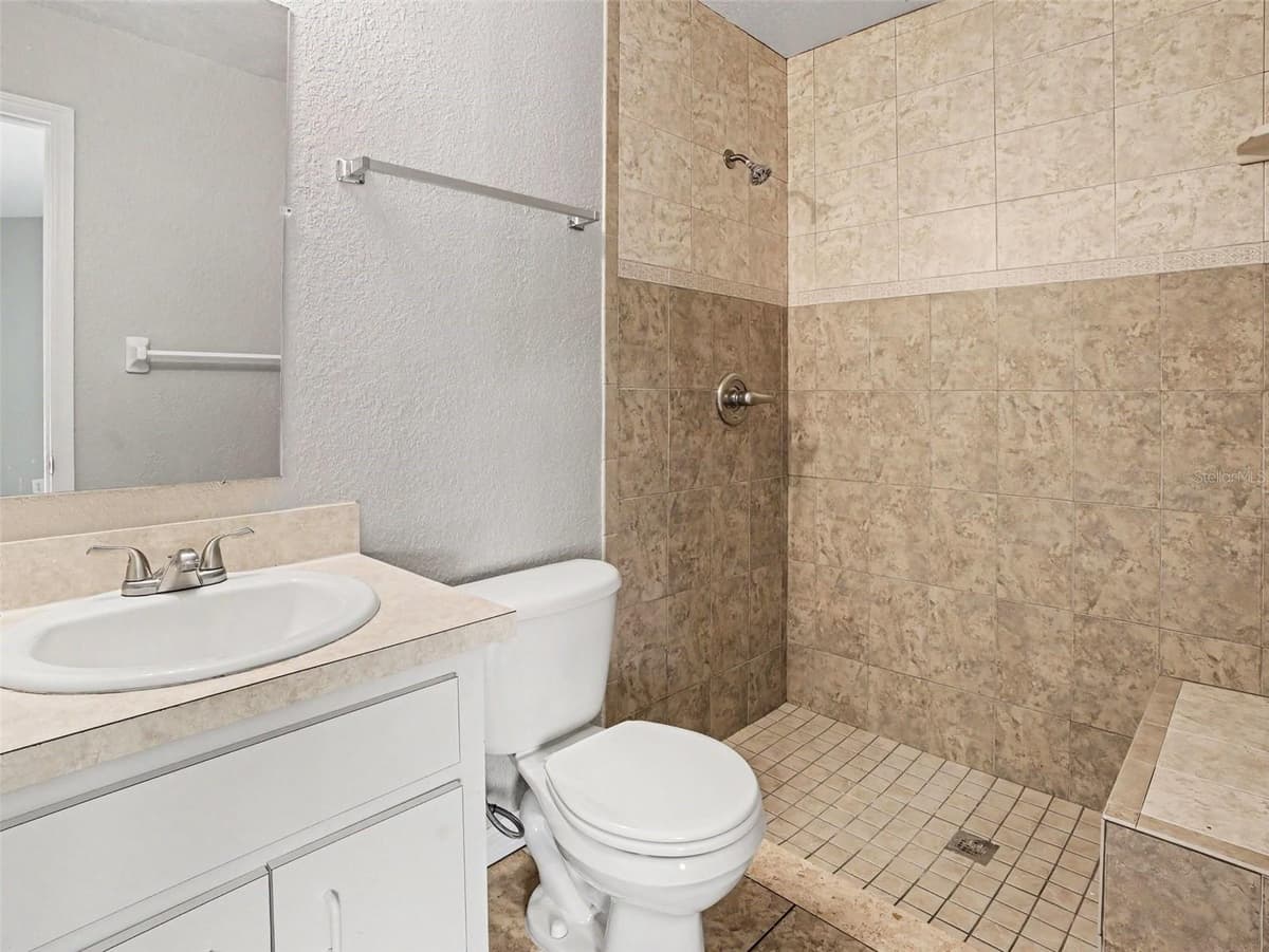 3735 IMPERIAL DRIVE — photo 13 of 15