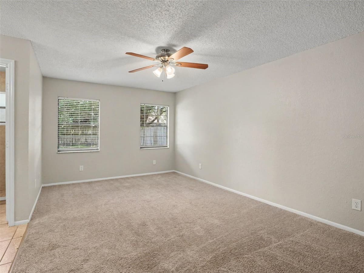 3329 FOX RIDGE DRIVE — photo 7 of 15