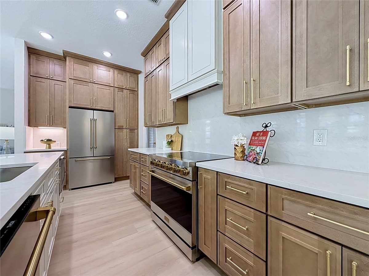 927 WHIPPOORWILL DRIVE — photo 13 of 78