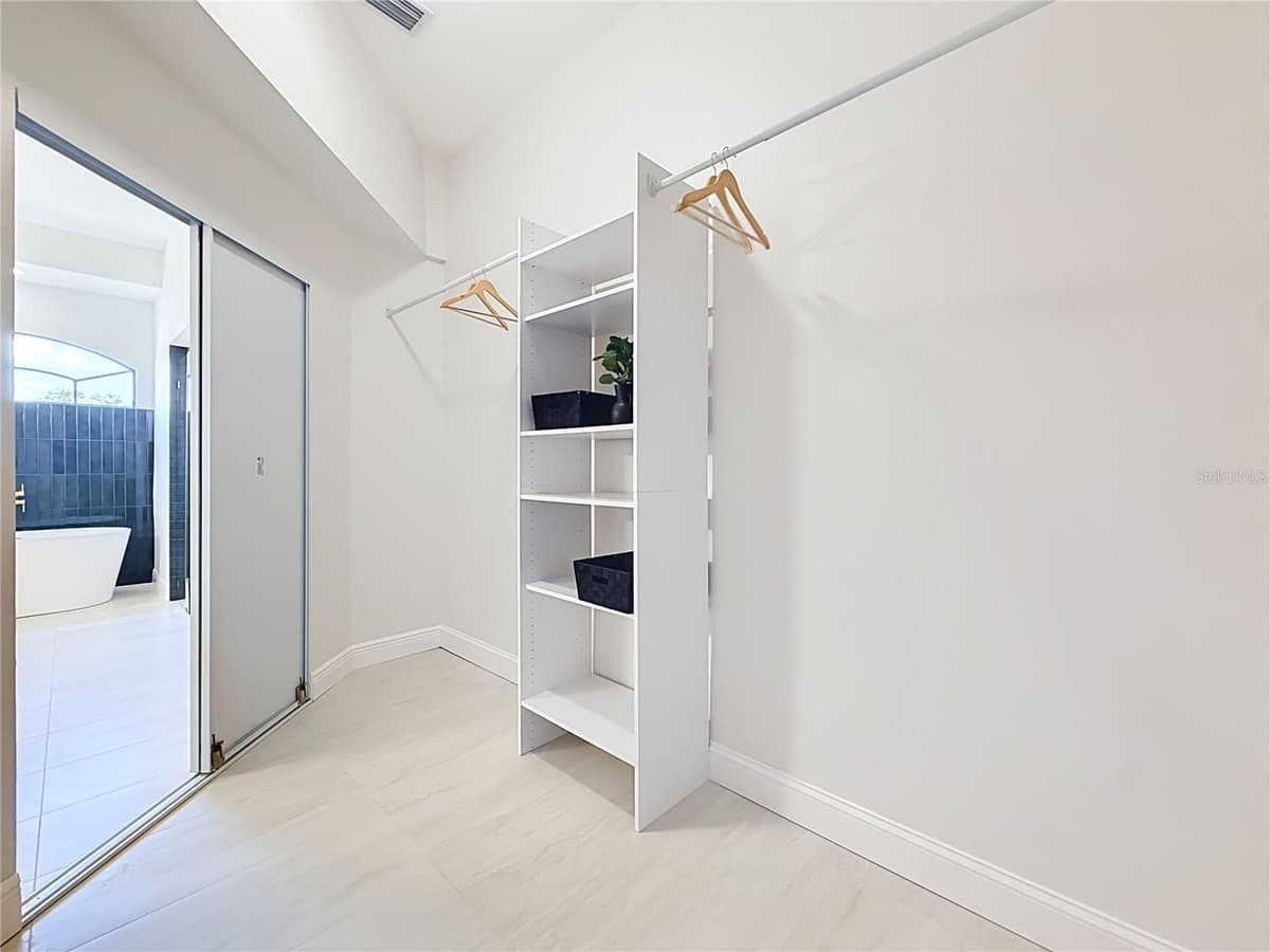 927 WHIPPOORWILL DRIVE — photo 39 of 78
