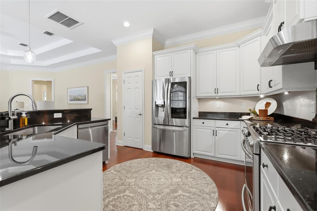300 BELLINGRATH TERRACE — photo 18 of 46