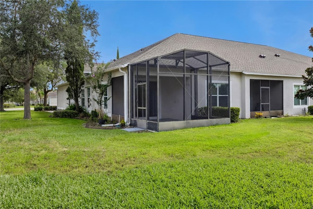 3201 SONESTA COURT — photo 13 of 38