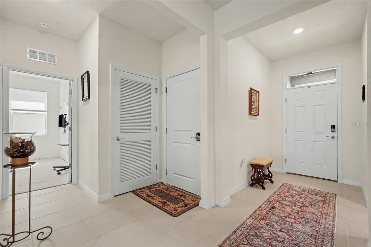 38387 SPRINGHEAD LN — photo 6 of 26