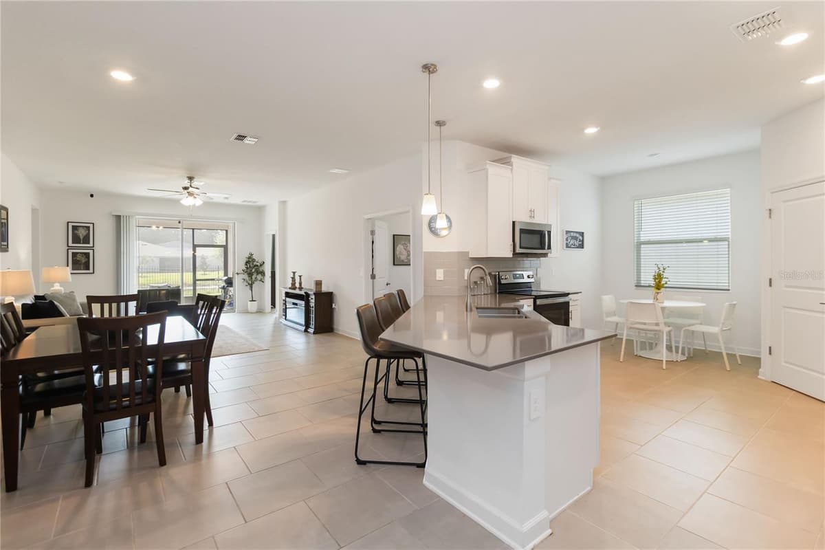3123 CAMDEN WAY — photo 4 of 17