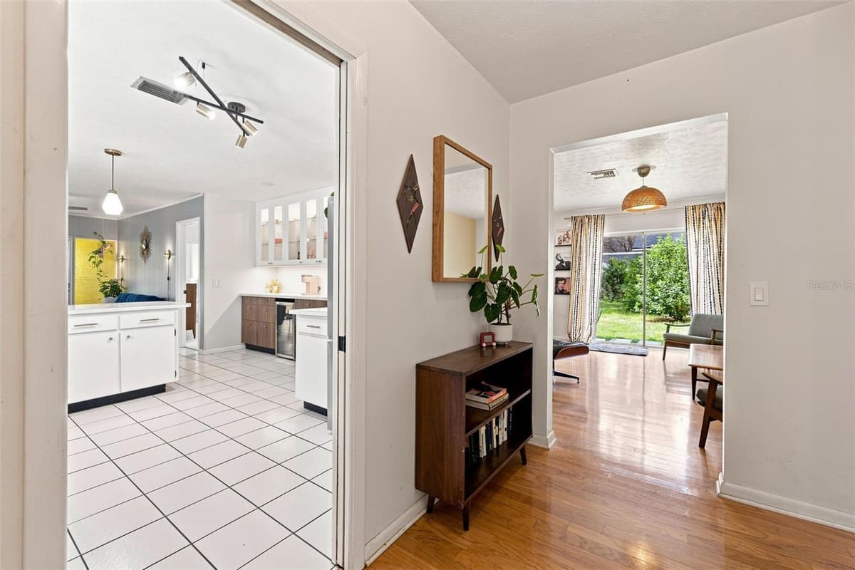 216 AMANA AVENUE — photo 4 of 36