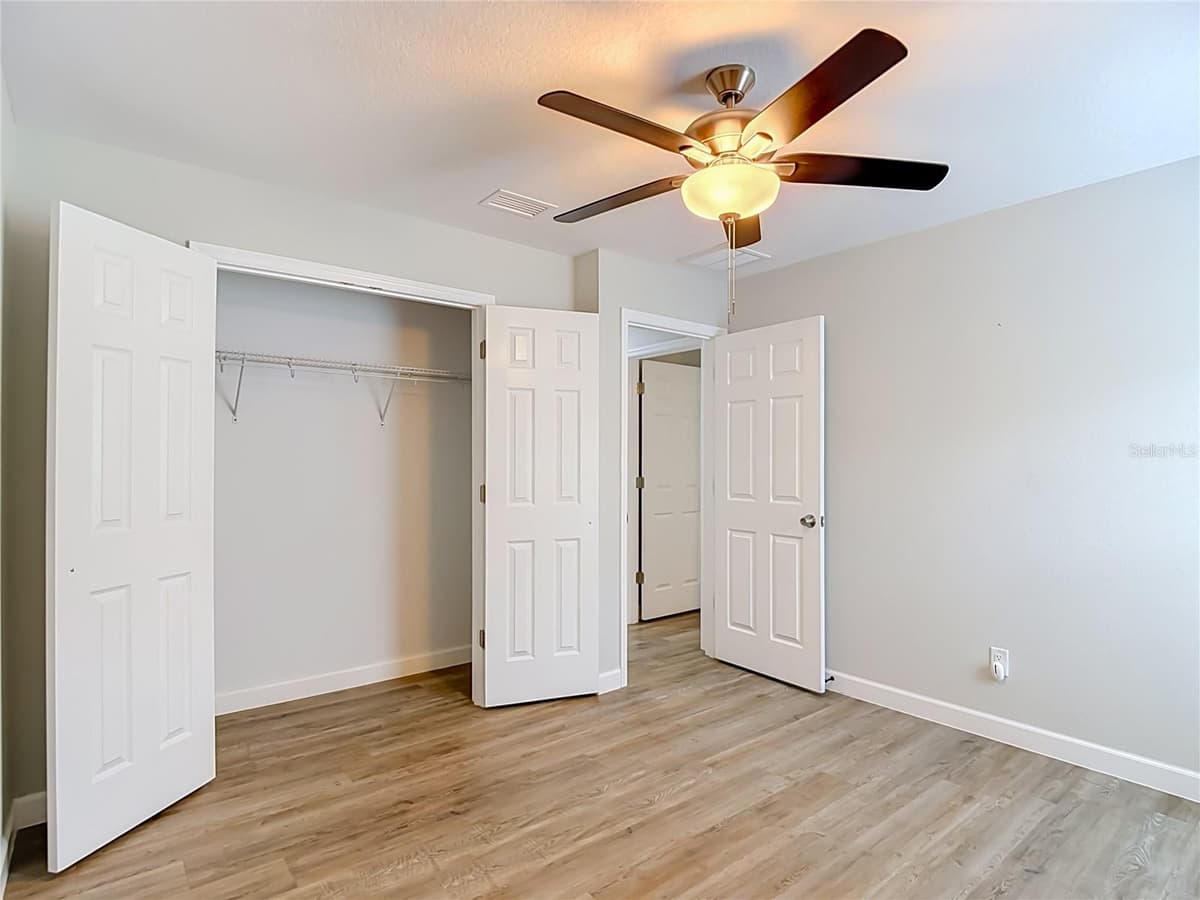 12491 SPARROW HAWK AVENUE — photo 26 of 44