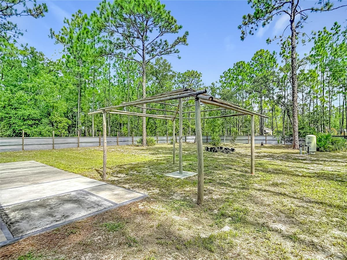 12491 SPARROW HAWK AVENUE — photo 39 of 44