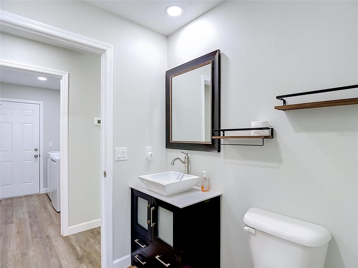 12491 SPARROW HAWK AVENUE — photo 32 of 44