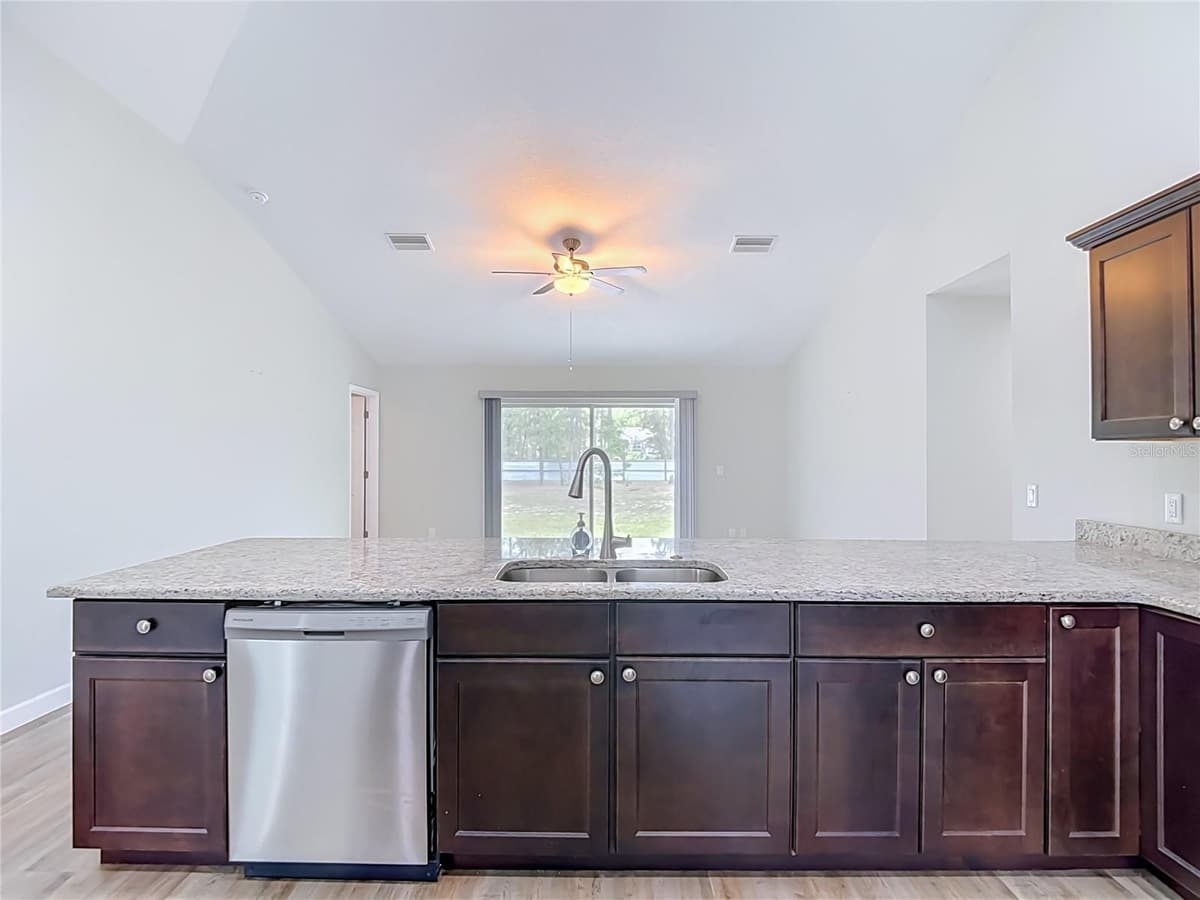 12491 SPARROW HAWK AVENUE — photo 14 of 44