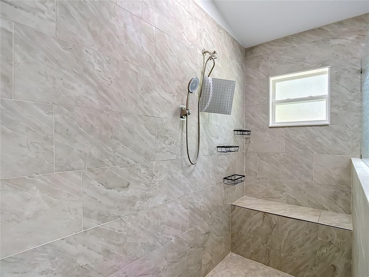 12491 SPARROW HAWK AVENUE — photo 21 of 44