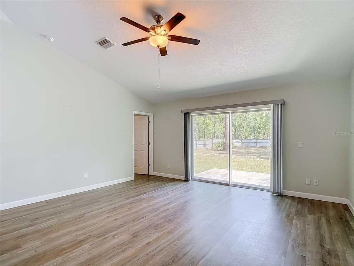 12491 SPARROW HAWK AVENUE — photo 16 of 44