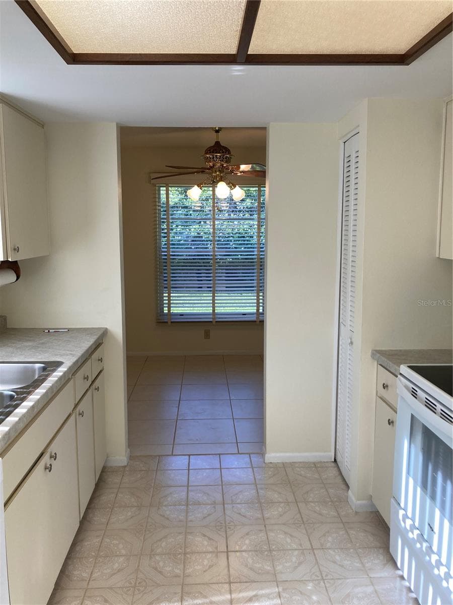 9545 DANVILLE COURT — photo 16 of 25