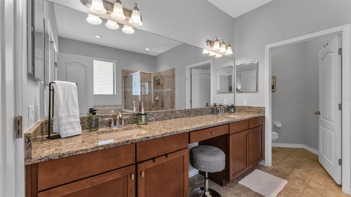 1826 ALTAVISTA CIRCLE — photo 20 of 51