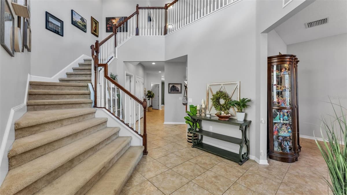 1826 ALTAVISTA CIRCLE — photo 2 of 51