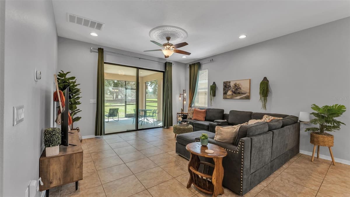1826 ALTAVISTA CIRCLE — photo 13 of 51