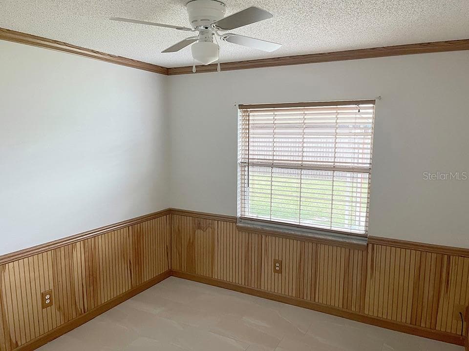 2127 SPICE AVENUE — photo 13 of 15