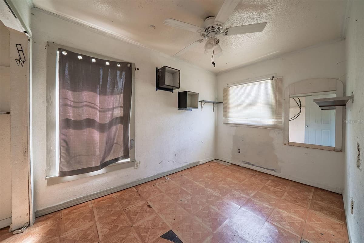 813 GREENWOOD STREET — photo 28 of 43