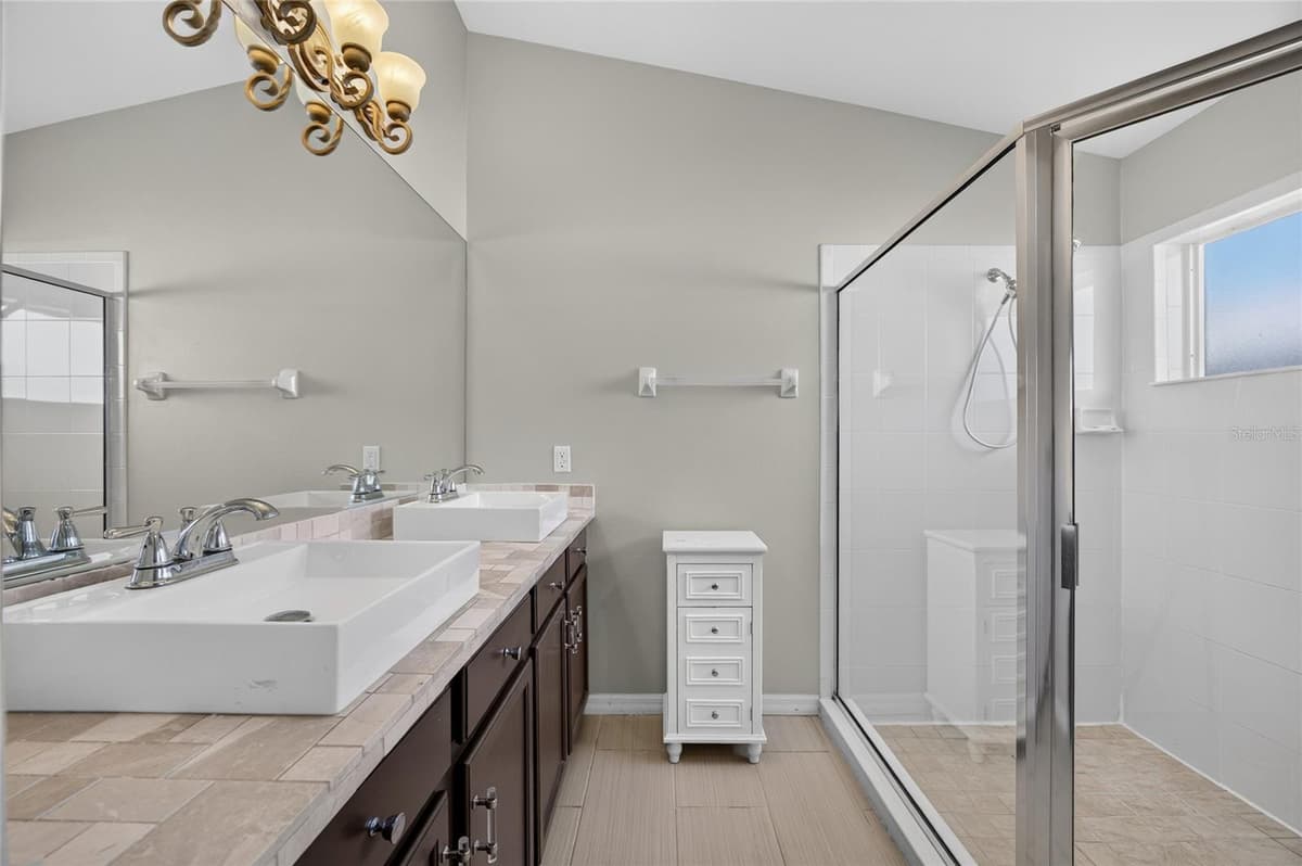 1550 SCARLETT AVENUE — photo 21 of 49