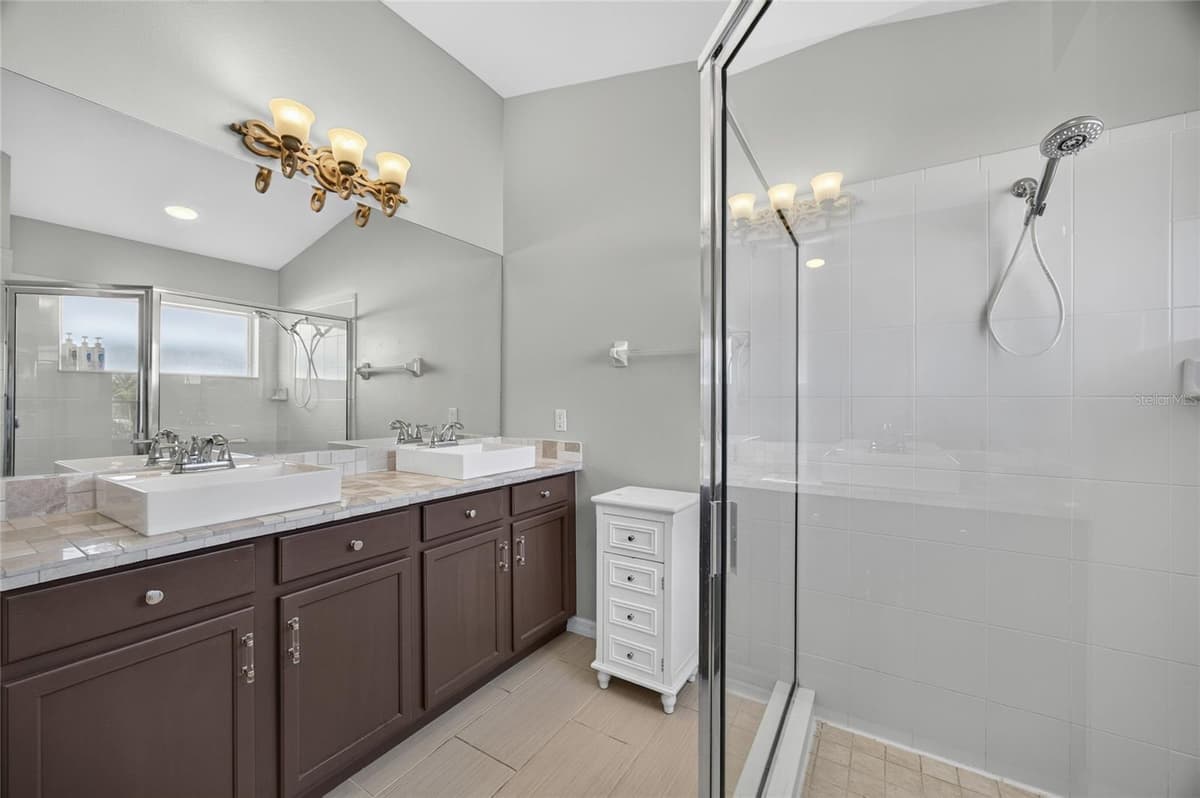 1550 SCARLETT AVENUE — photo 23 of 49