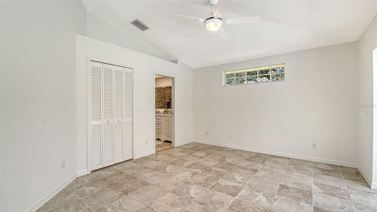 23 ARBOR OAKS DRIVE — photo 15 of 33