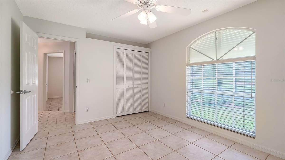 23 ARBOR OAKS DRIVE — photo 25 of 33