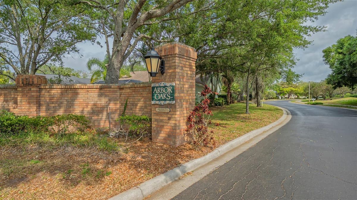 23 ARBOR OAKS DRIVE — photo 33 of 33