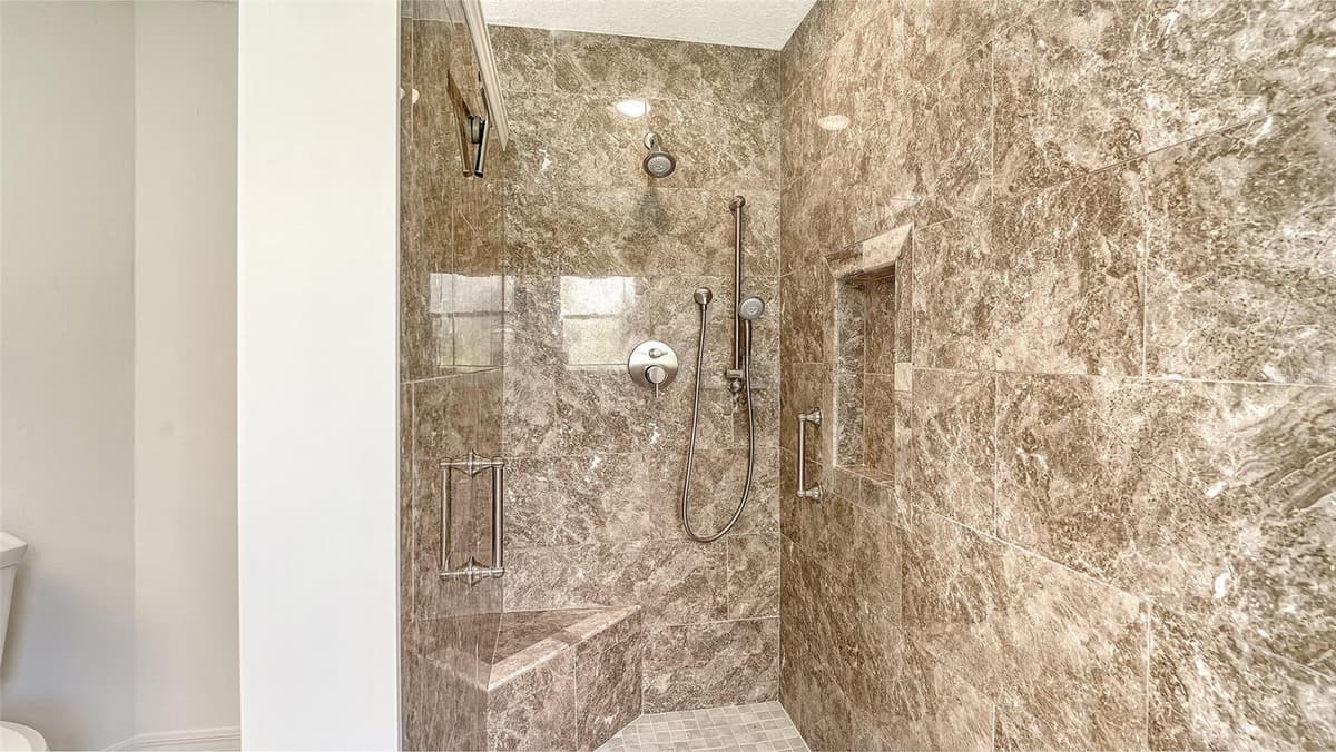 23 ARBOR OAKS DRIVE — photo 20 of 33