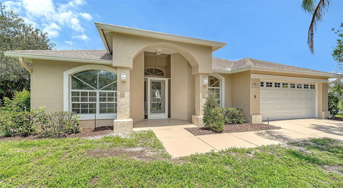 23 ARBOR OAKS DRIVE — photo 2 of 33