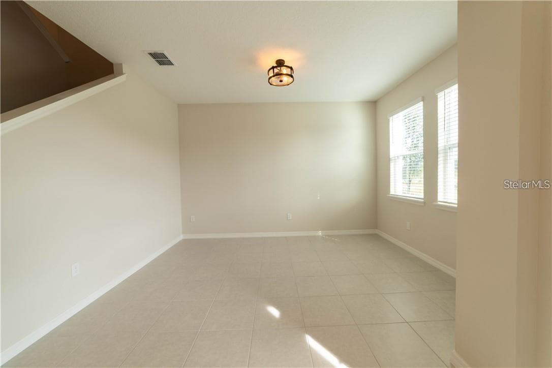 16306 PRAIRIE SCHOOL DRIVE — photo 4 of 29