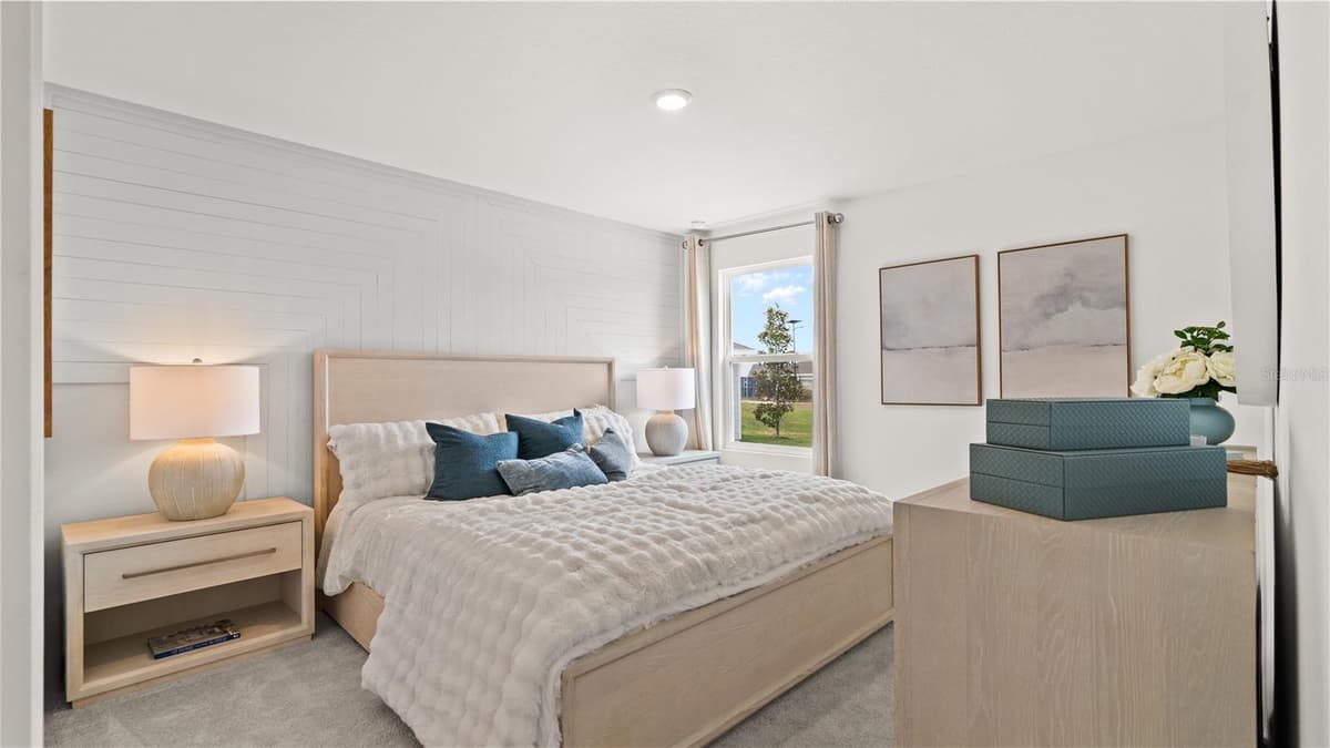 547 ARTEMIS STREET — photo 12 of 22