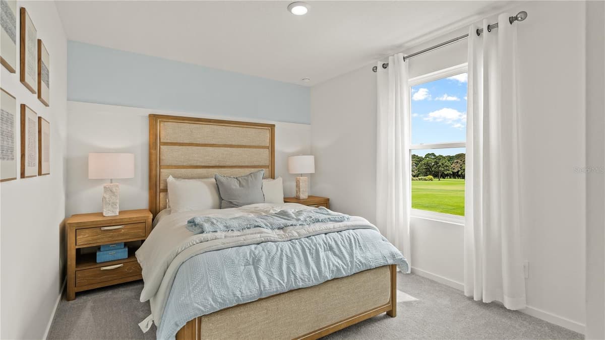 547 ARTEMIS STREET — photo 10 of 22