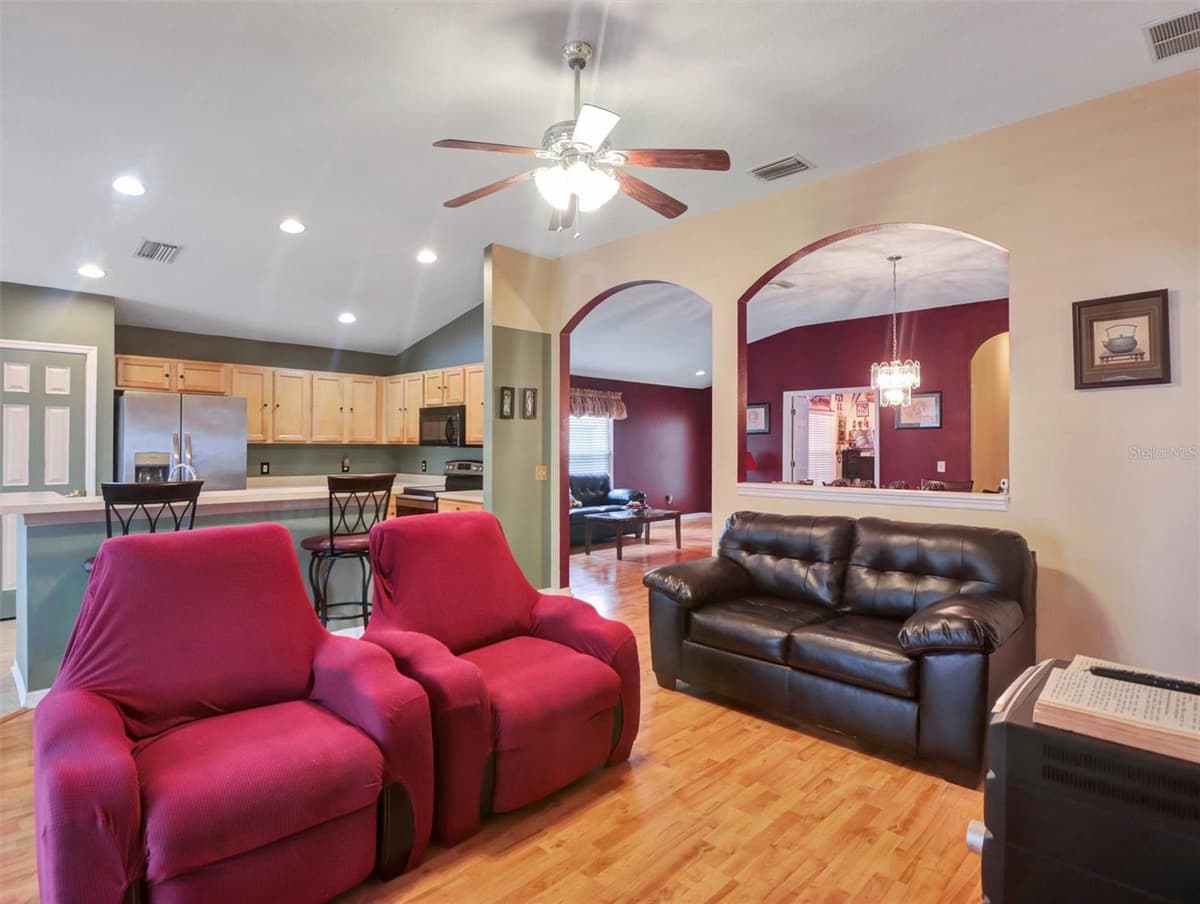 7515 TERRACE RIVER DRIVE — photo 8 of 37