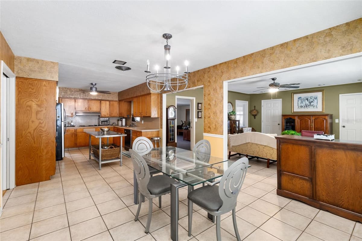 3000 PONCE DE LEON WAY — photo 14 of 55