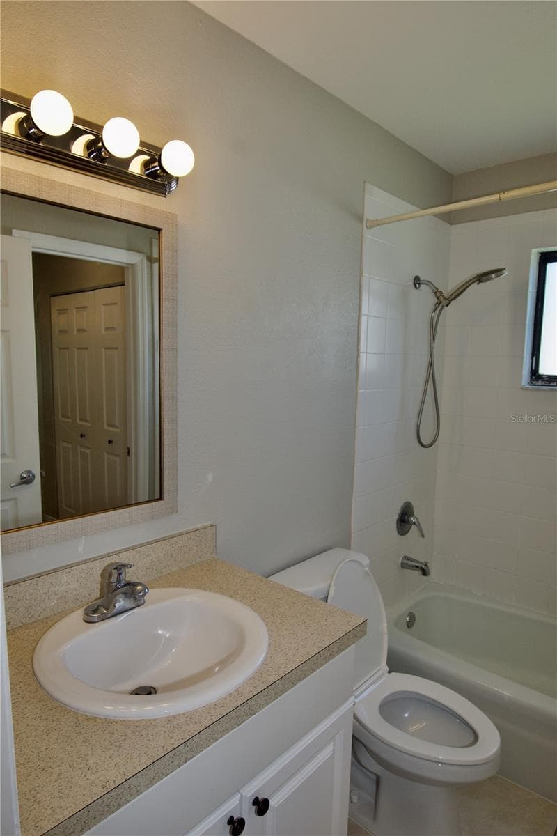 5310 26TH STREET — photo 18 of 31