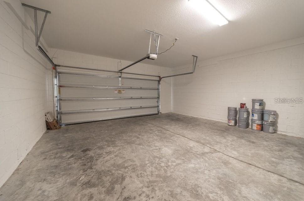8860 HERENCIA ALLEY — photo 29 of 30