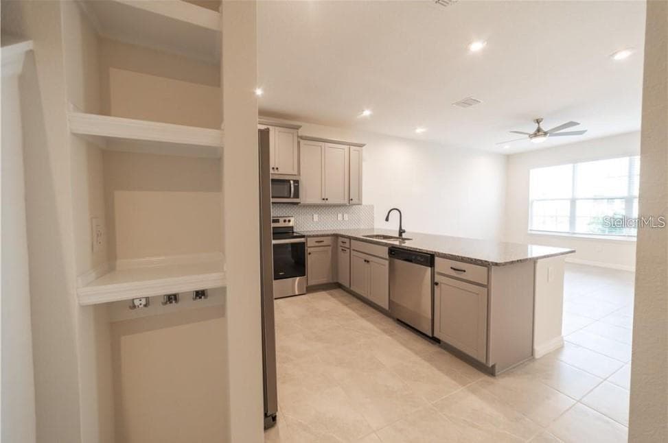 8860 HERENCIA ALLEY — photo 4 of 30