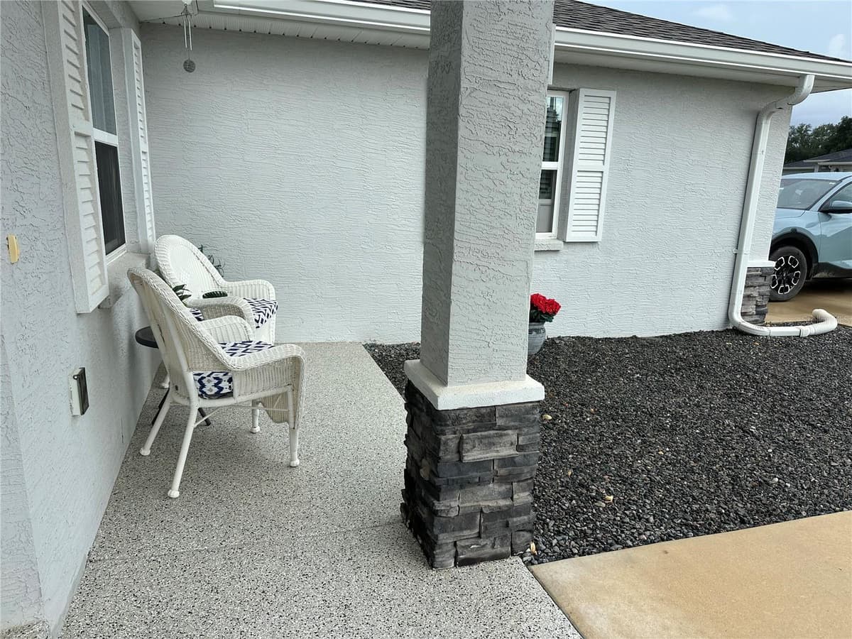 4322 MARYLAND STREET — photo 4 of 40
