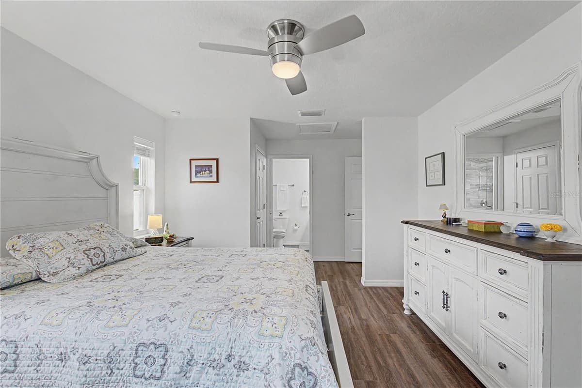 4322 MARYLAND STREET — photo 13 of 40
