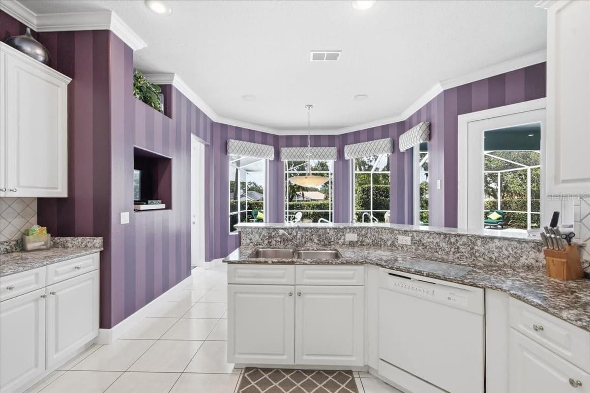 9251 GRAND CYPRESS DRIVE — photo 37 of 78