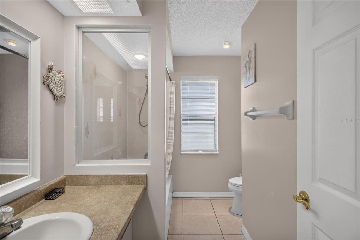 13625 DEVENTER COURT — photo 39 of 57