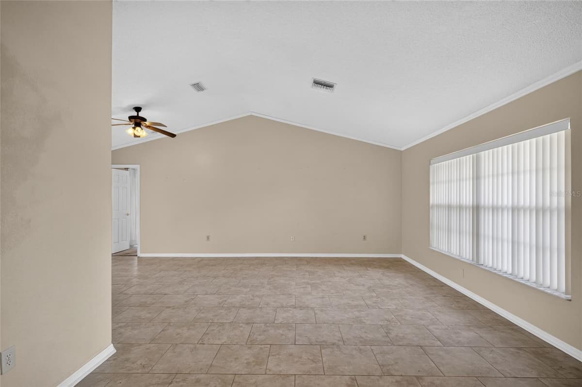 13625 DEVENTER COURT — photo 14 of 57
